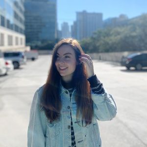 Meet your Posher, Sidney